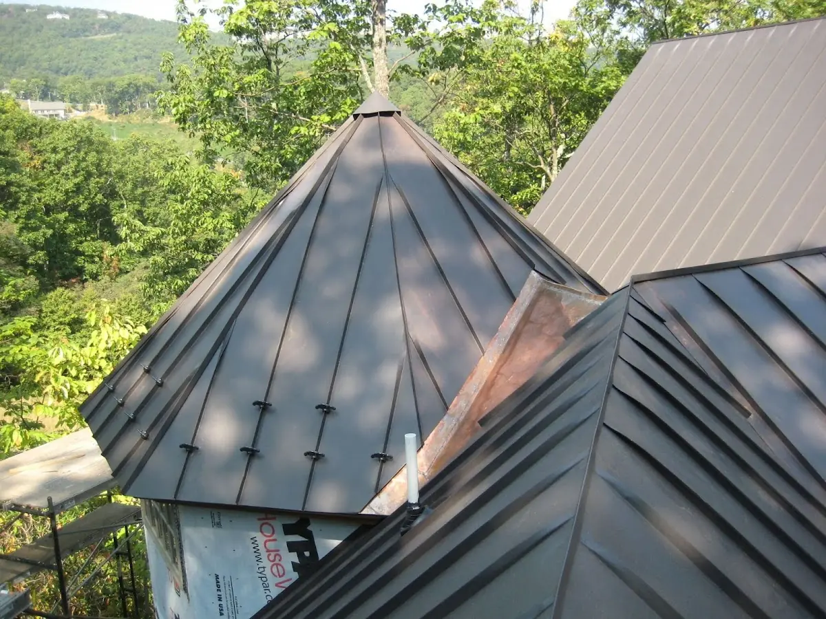 Professional Roof Tarp Installation by Craftsman Roofing in Cooper